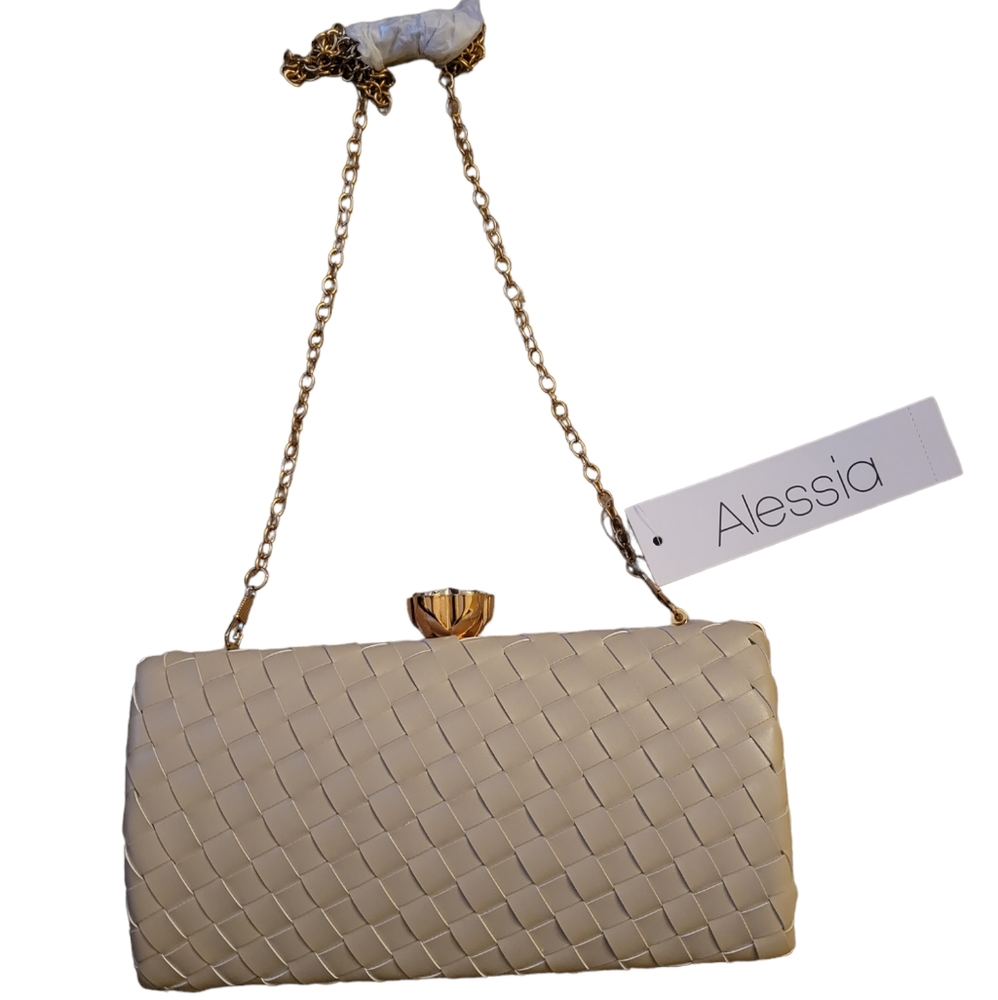 Alessia Purse